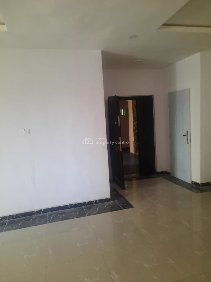 a Beutiful 2-bedroom Flat (rooms Ensuite) with a Guest Toilet, Lekki Gardens Paradise 3, Chevron Drive, Lekki, Lagos, Flat / Apartment for Rent