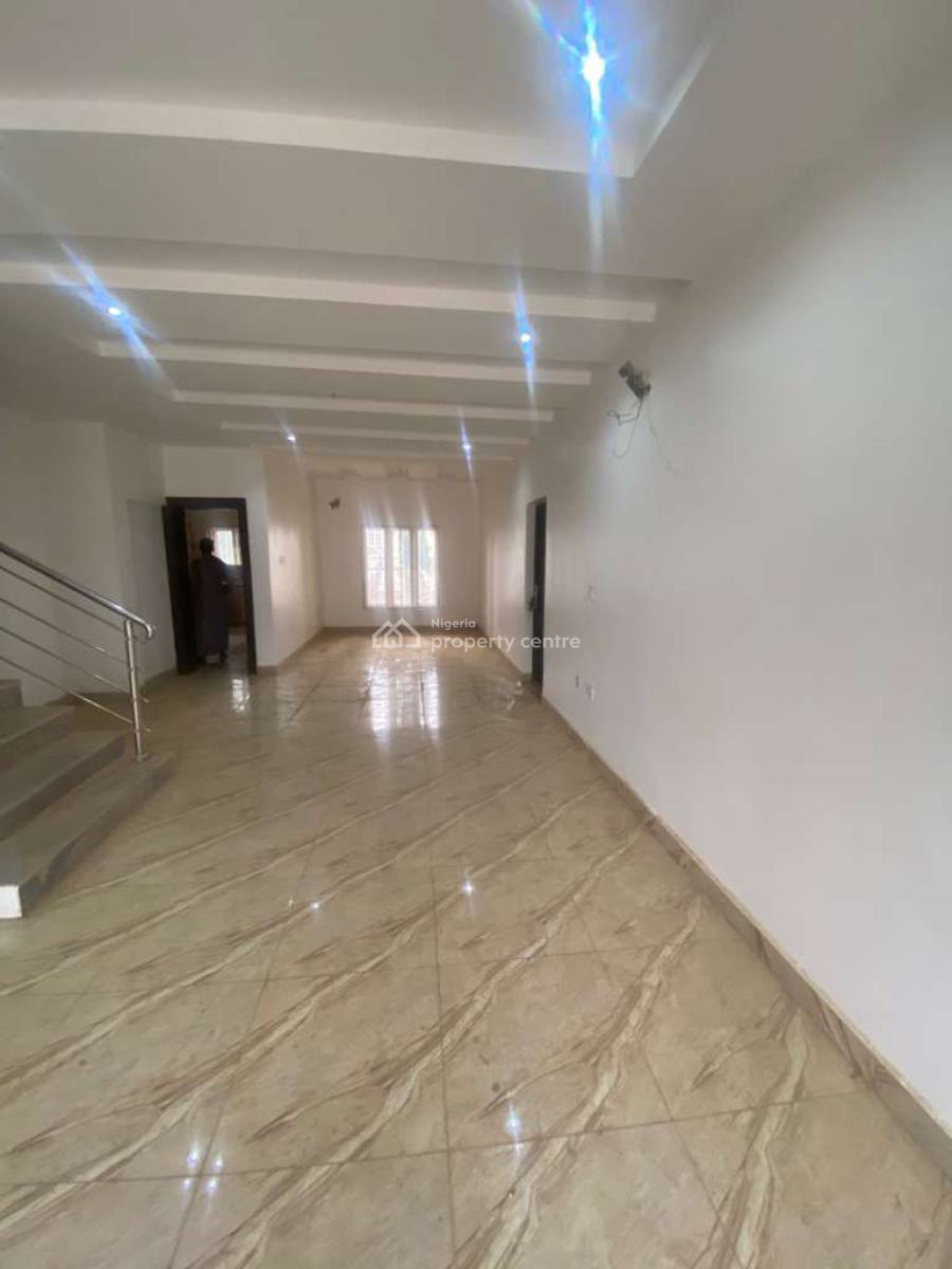 4-bedroom Terrace Duplex + Bq + 1-bedroom Apartment, Guzape District, Abuja, Terraced Duplex for Rent