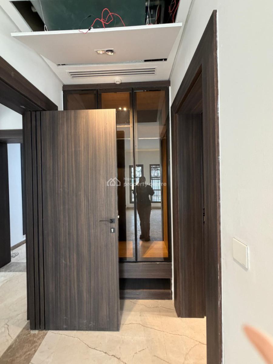 7 Bedrooms Fully Detached Maisonette., Maitama District, Abuja, Detached Duplex for Sale