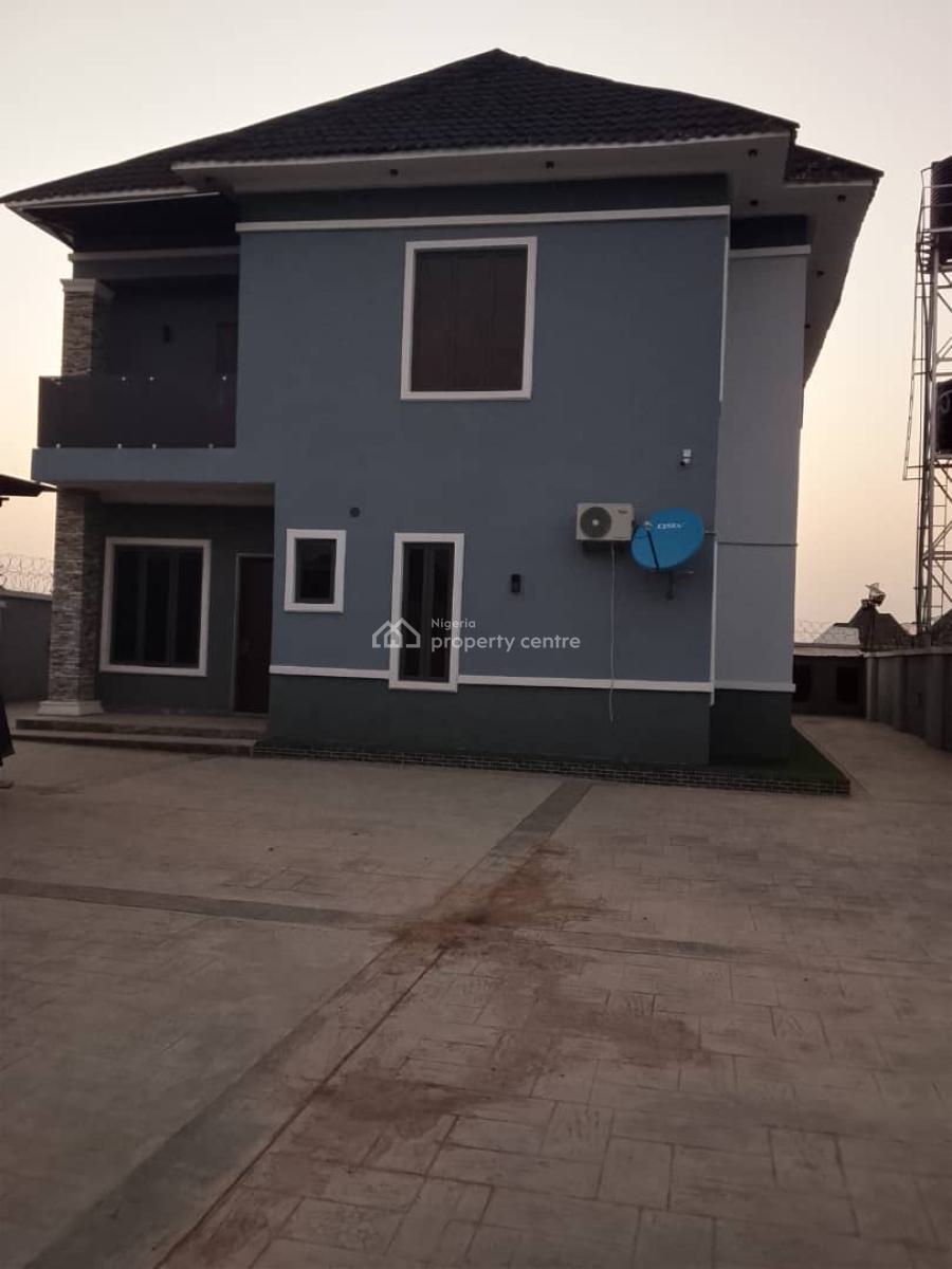 Luxury Spacious 5 Bedroom Duplex, Jedo Estate, Lugbe District, Abuja, Detached Duplex for Rent