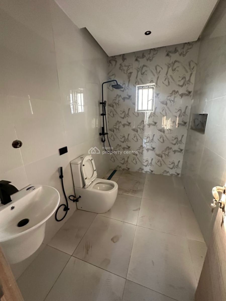 4 Beds Terraced Duplex  Roof Top & a Room Bq, Jabi, Abuja, Terraced Duplex for Sale