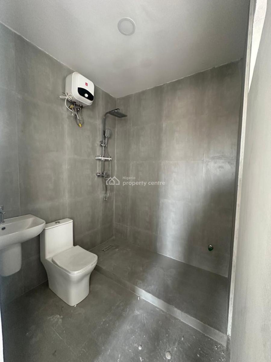 Executive 2 Bedroom with Bq, Lekki Phase 1, Lekki, Lagos, Flat / Apartment for Rent