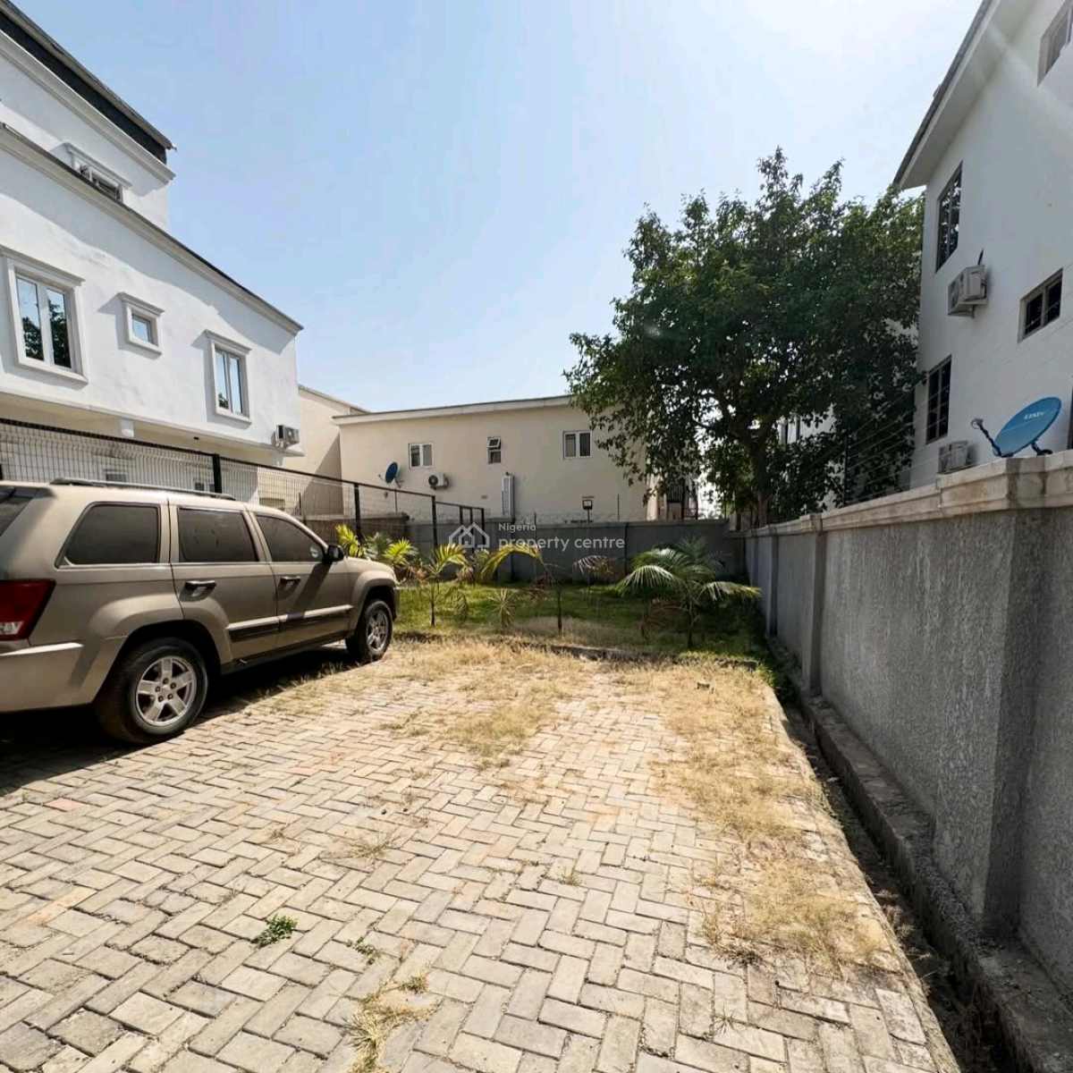 Newly Completed 5 Bedroom Bedrooms Fully Detached Duplex with a Maids Room, Mabushi, Abuja, House for Sale