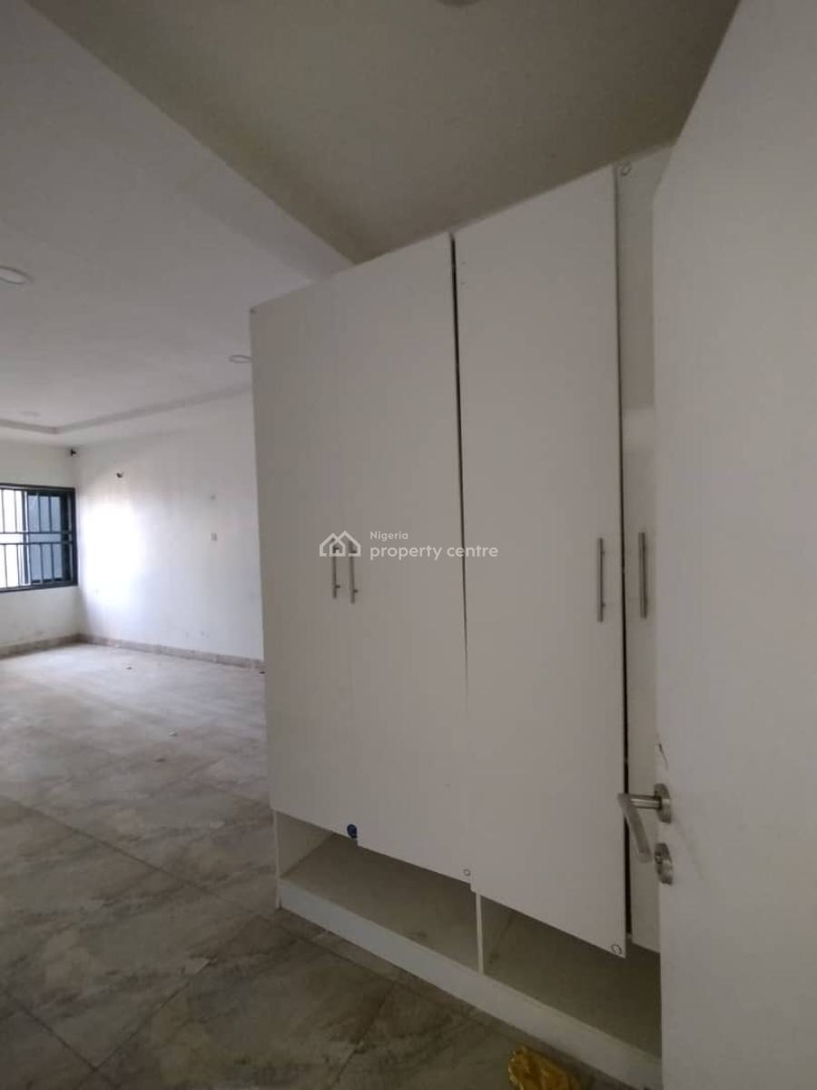 Well Lovely 3 Bedroom Flat Without Bq Ground Floor, Jahi, Abuja, Flat / Apartment for Rent