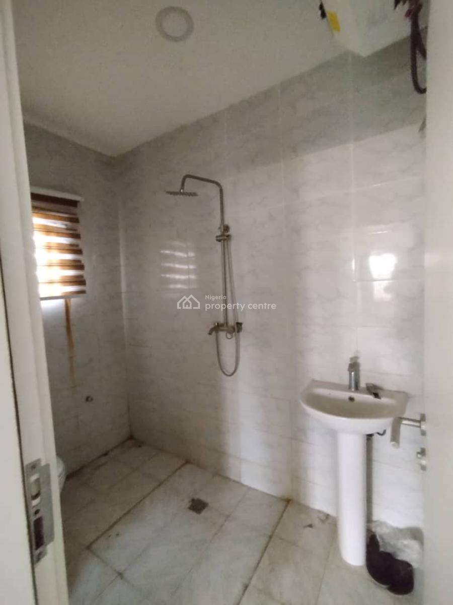 Well Lovely 3 Bedroom Flat Without Bq Ground Floor, Jahi, Abuja, Flat / Apartment for Rent