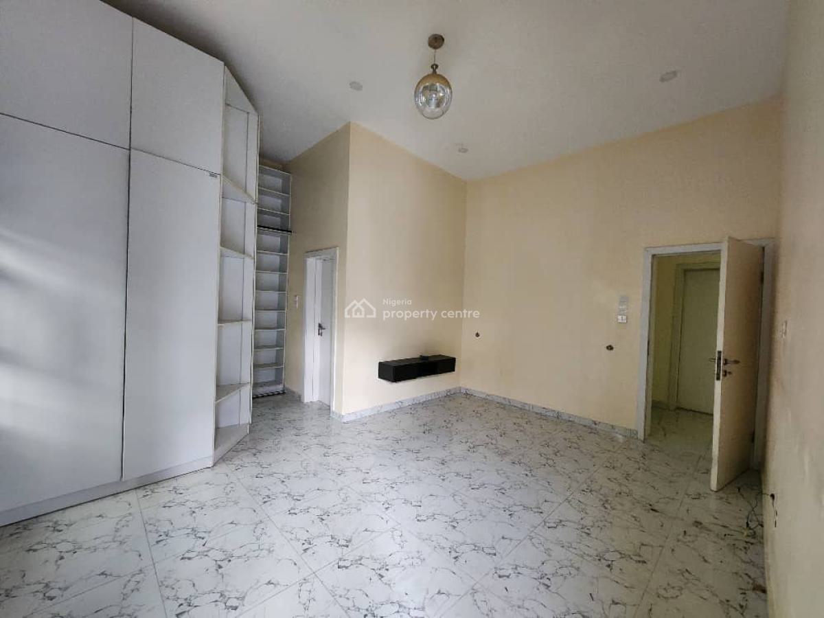 3 Bedroom Semi Detached Duplex with a Spacious Bq, Ikate, Lekki, Lagos, Semi-detached Duplex for Rent