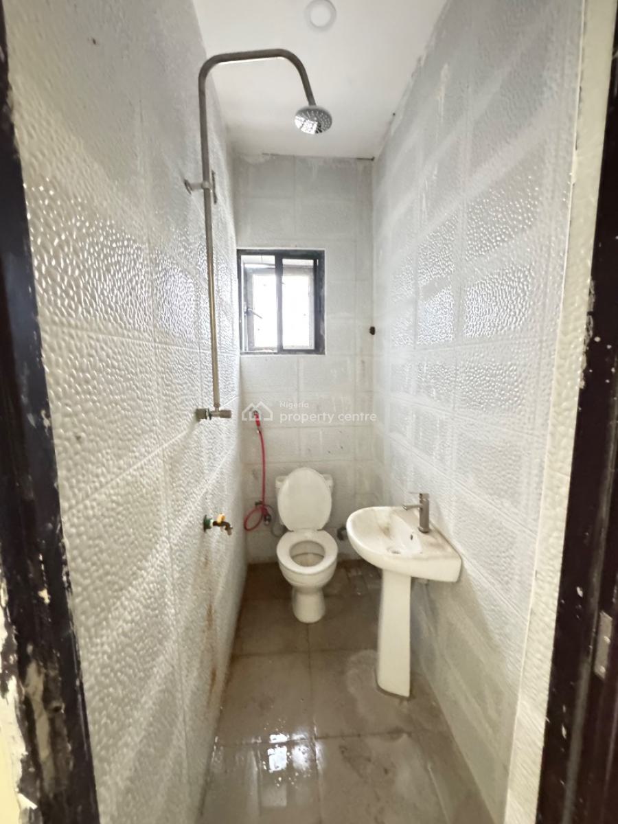 Ditress Sell Brand New Lovely Spacious 3 Bedroom Apartment with Bq, Orchid Road Lekki Before Round About, Lekki, Lagos, Block of Flats for Sale