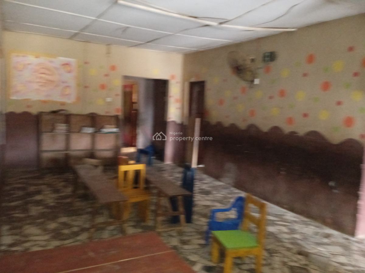 Property with 8 Rooms, 2 Very Wide Sitting Rooms, Ilamose Estate, Oke Afa, Isolo, Lagos, School for Sale