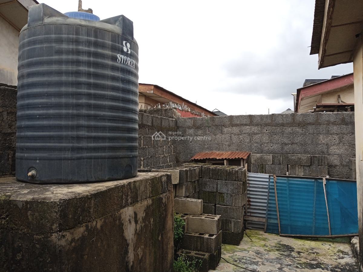 Property with 8 Rooms, 2 Very Wide Sitting Rooms, Ilamose Estate, Oke Afa, Isolo, Lagos, School for Sale