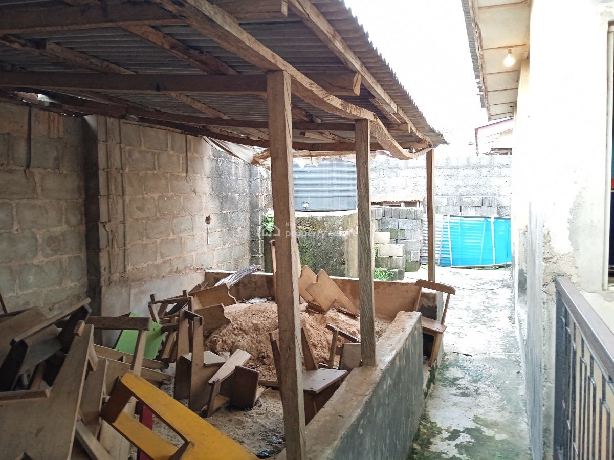 Property with 8 Rooms, 2 Very Wide Sitting Rooms, Ilamose Estate, Oke Afa, Isolo, Lagos, School for Sale