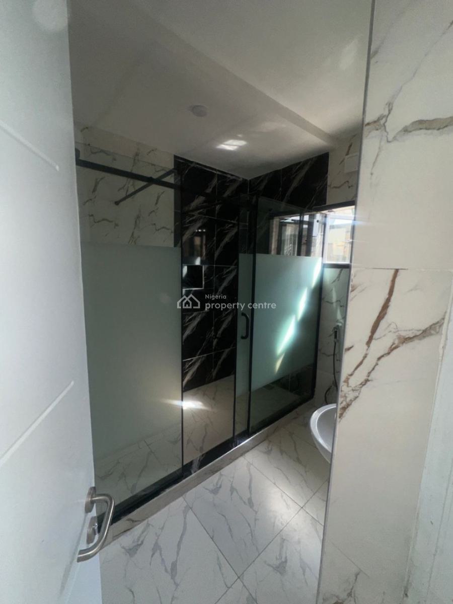 Four Bedroom Terrace Duplex, Guzape District, Abuja, Terraced Duplex for Sale