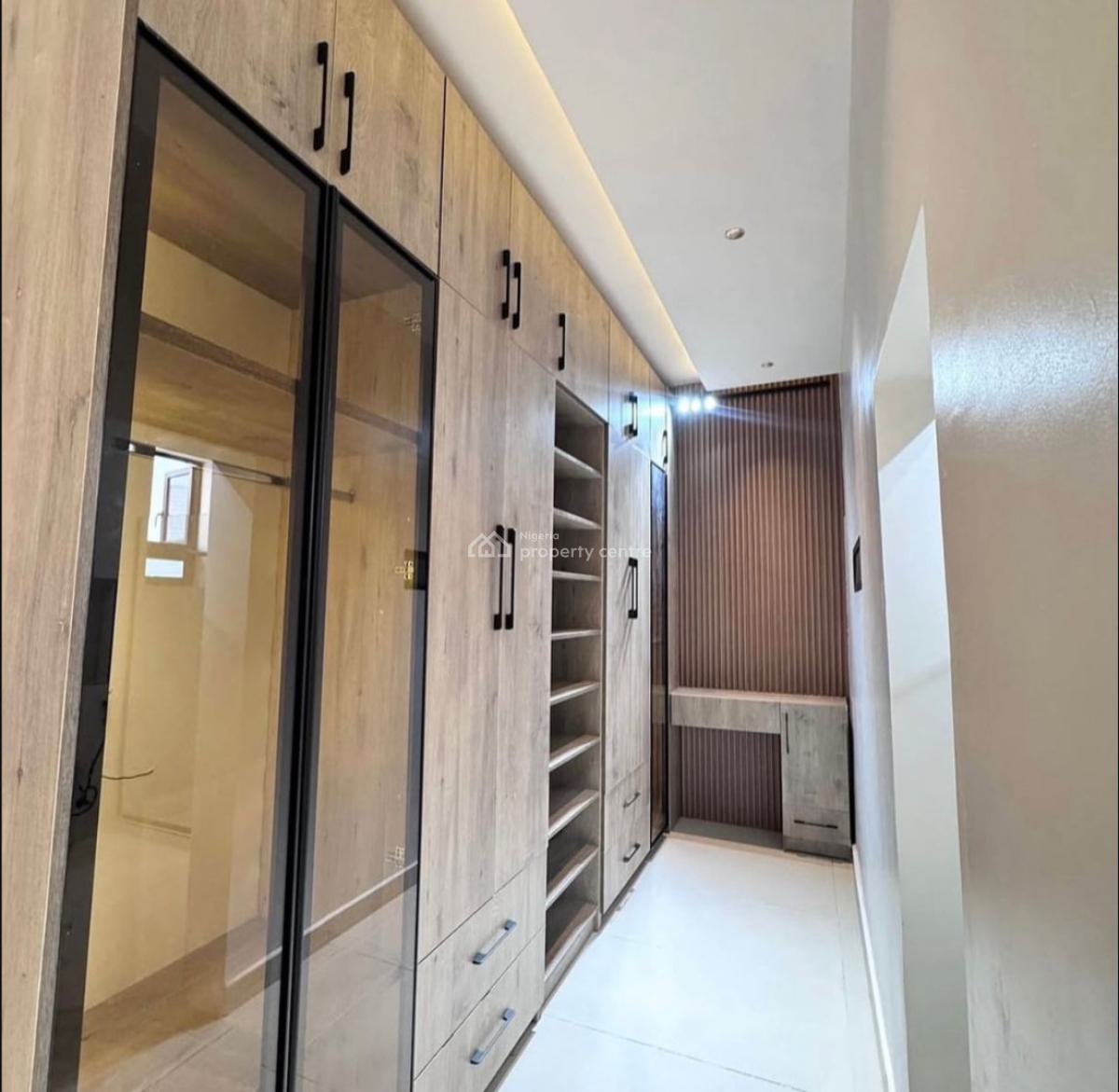 Exquisitely Built 4 Bedroom Detached Duplex with Swimming Pool & Bq, Lokogoma District, Abuja, Detached Duplex for Sale