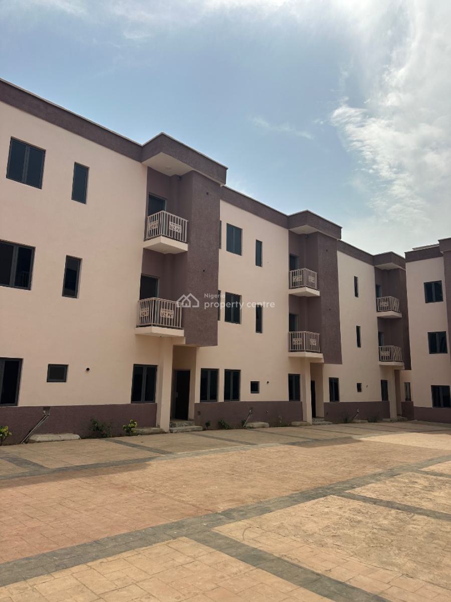 Luxury Smart 5 Bedroom Duplex, By The Express, Lokogoma District, Abuja, Terraced Duplex for Sale