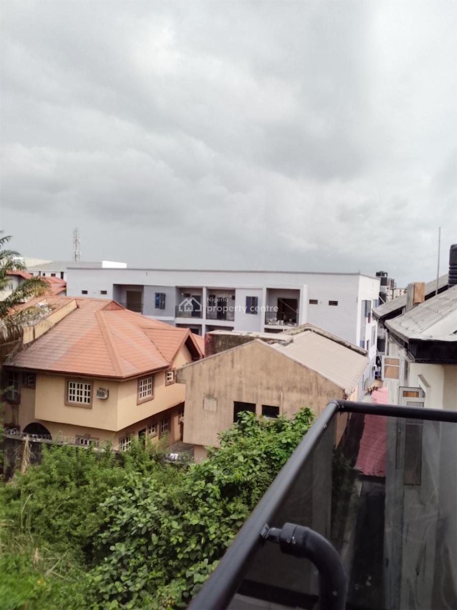 This Is a Lovely 2bed Apartment, Spg, Ologolo, Lekki, Lagos, Flat / Apartment for Sale