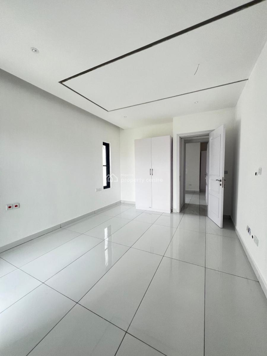 Newly Built 2 Bedroom Apartment with Bq, Ikate, Lekki, Lagos, Block of Flats for Sale