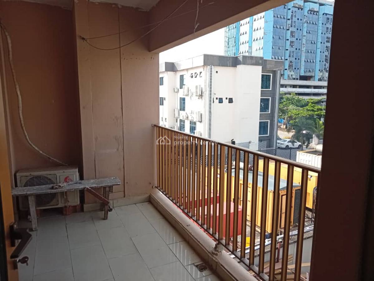 Serviced 3 Bedroom with a Room Bq and Great Facilities, Victoria Island (vi), Lagos, Flat / Apartment for Rent