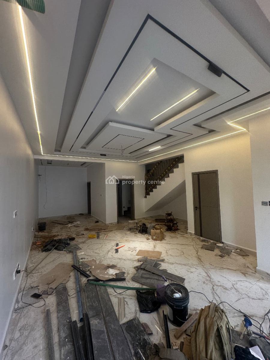 Four Bedroom Terrace Duplex, Guzape District, Abuja, Terraced Duplex for Sale