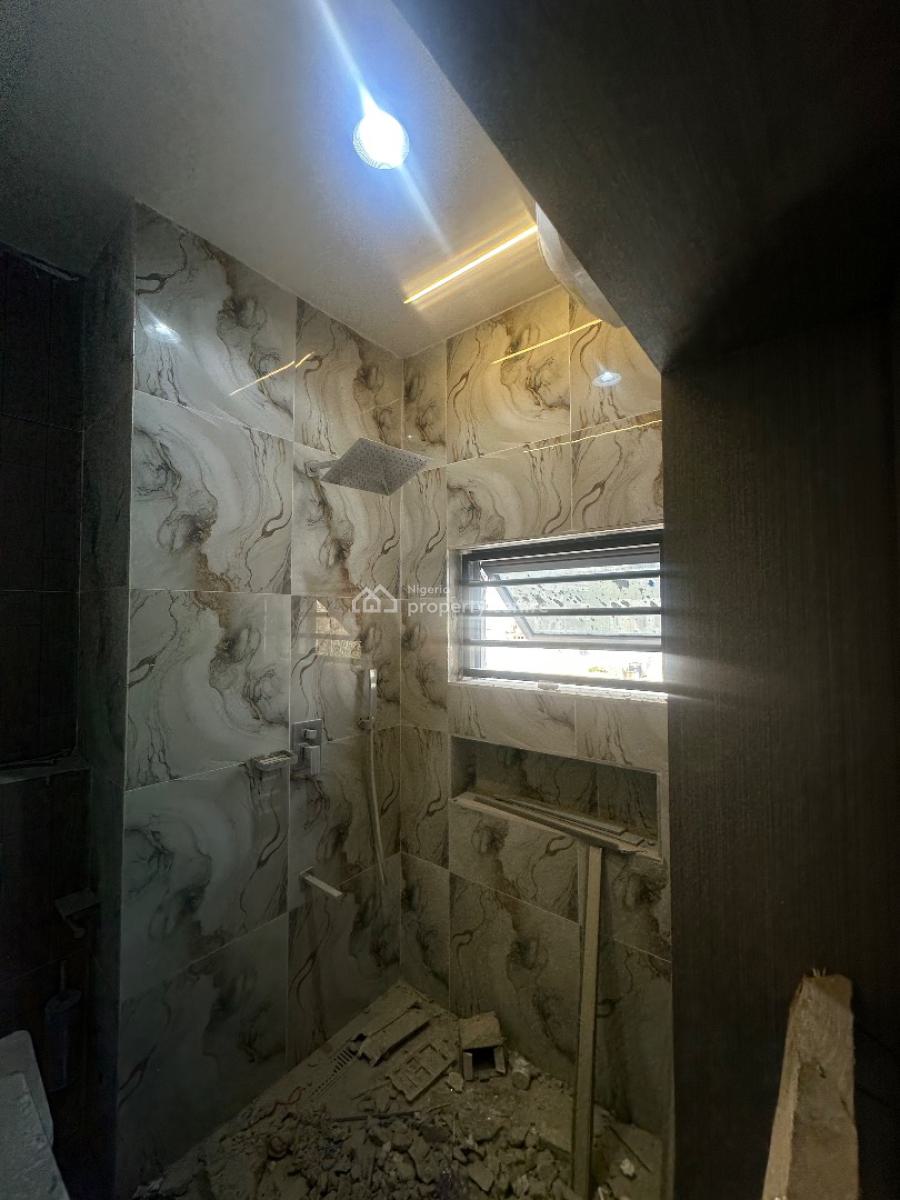 Four Bedroom Terrace Duplex, Guzape District, Abuja, Terraced Duplex for Sale