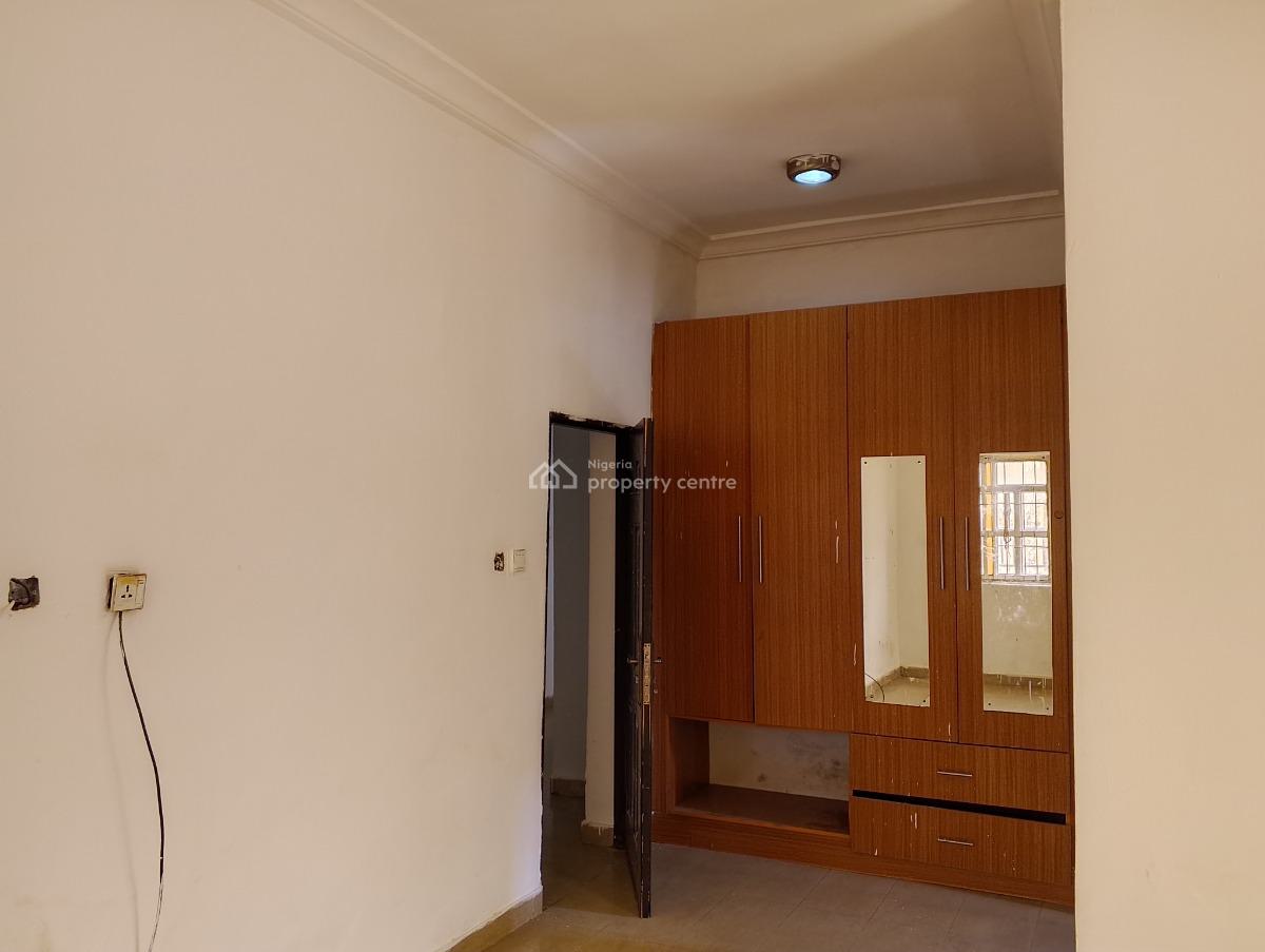 3 Bedrooms Flat, Nnaemeka Kalu Street, Durumi, Abuja, Flat / Apartment for Rent