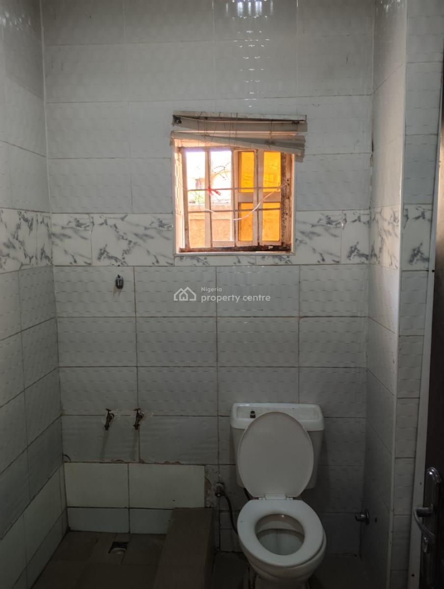 3 Bedrooms Flat, Nnaemeka Kalu Street, Durumi, Abuja, Flat / Apartment for Rent