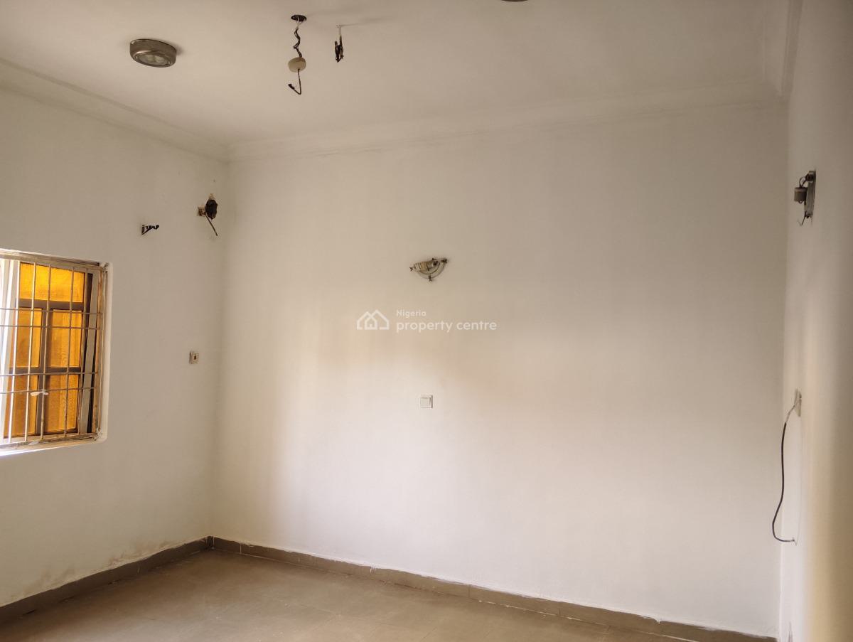3 Bedrooms Flat, Nnaemeka Kalu Street, Durumi, Abuja, Flat / Apartment for Rent