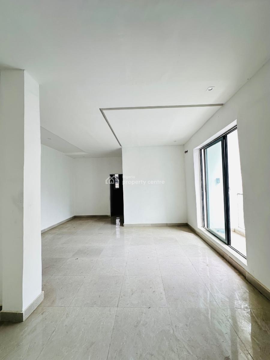 Beautifully Built 2 Bedroom Apartment with Pool, Gym & Playground, Ologolo, Lekki, Lagos, Flat / Apartment for Rent