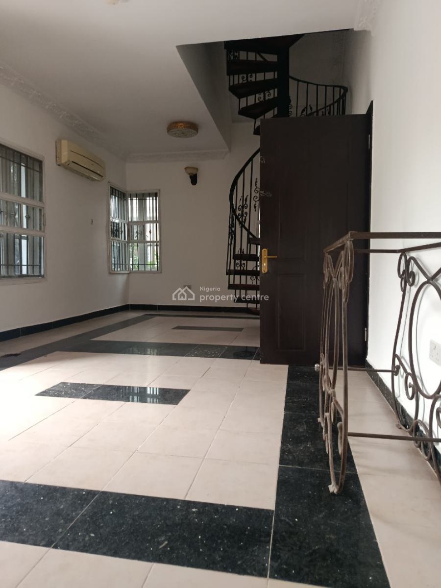 1 Bedroom with Guest Room at Bourdillion, Macpherson Ave, Ikoyi,, Ikoyi, Lagos, Detached Bungalow for Rent