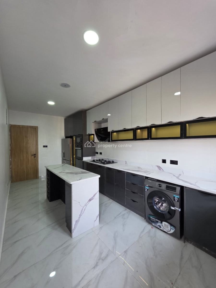 Luxury 2 Bedroom Apartment with Bq, Freedom Way, Lekki Phase 1, Lekki, Lagos, Flat / Apartment for Sale