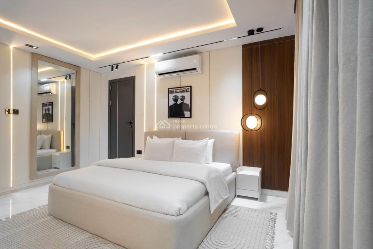 Luxurious 1 Bedroom Apartment with Pool, Lekki Phase 1, Lekki, Lagos, Flat / Apartment Short Let