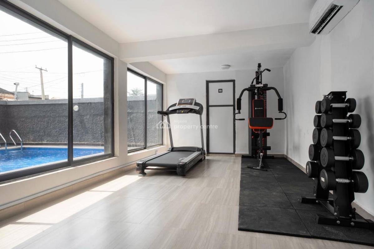 Luxurious 1 Bedroom Apartment with Pool, Lekki Phase 1, Lekki, Lagos, Flat / Apartment Short Let