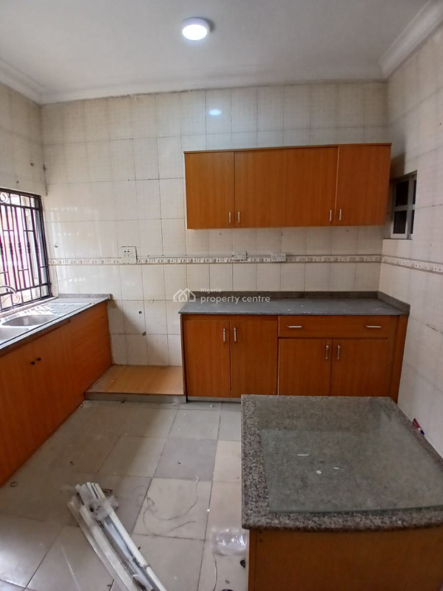 Newly Renovated 4 Bedrooms Semi Detached with Bq, Jabi, Abuja, Semi-detached Duplex for Rent
