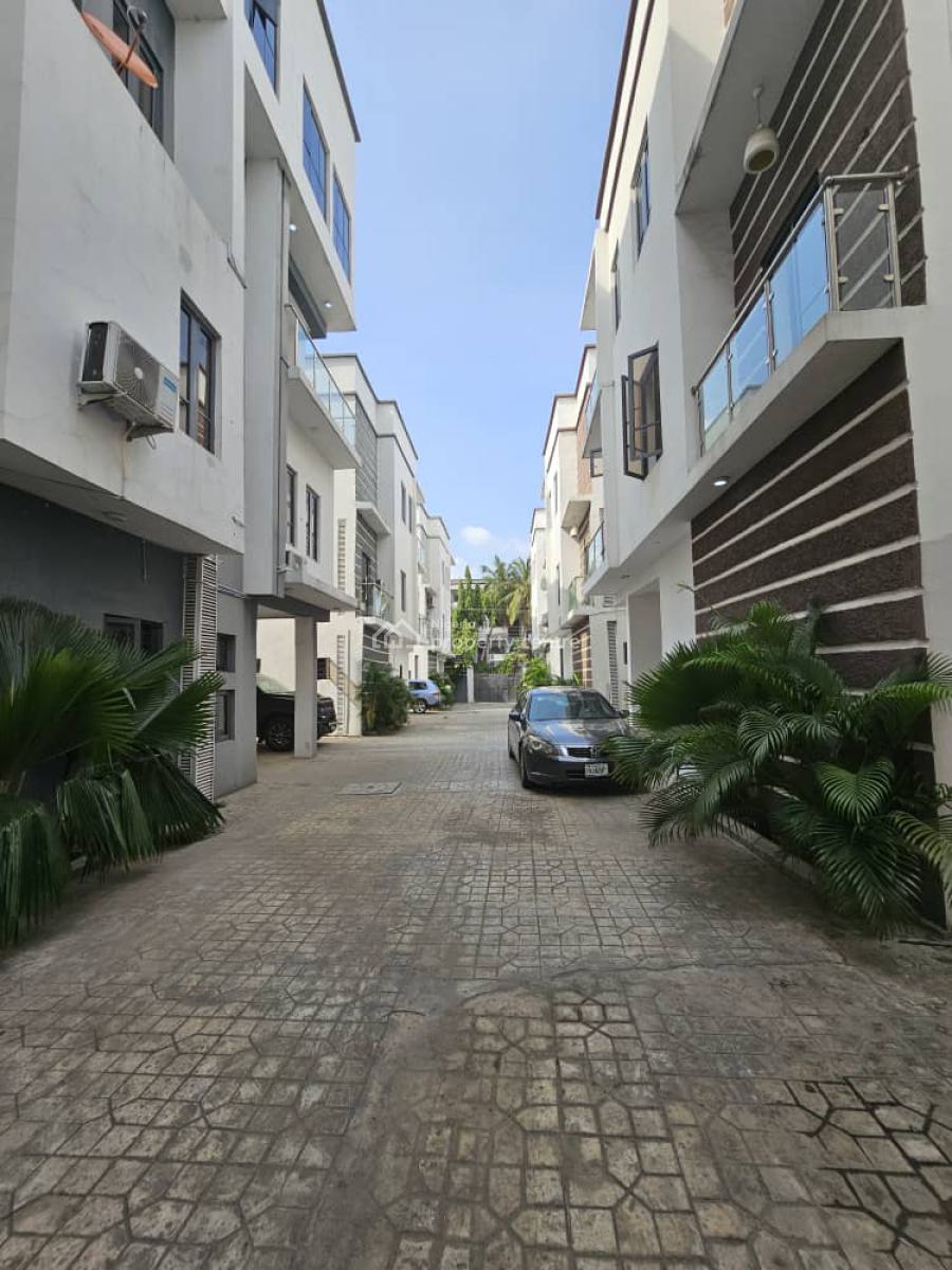 4 Bedroom Terrace Duplex, Ikeja Gra, Ikeja, Lagos, Terraced Duplex for Rent