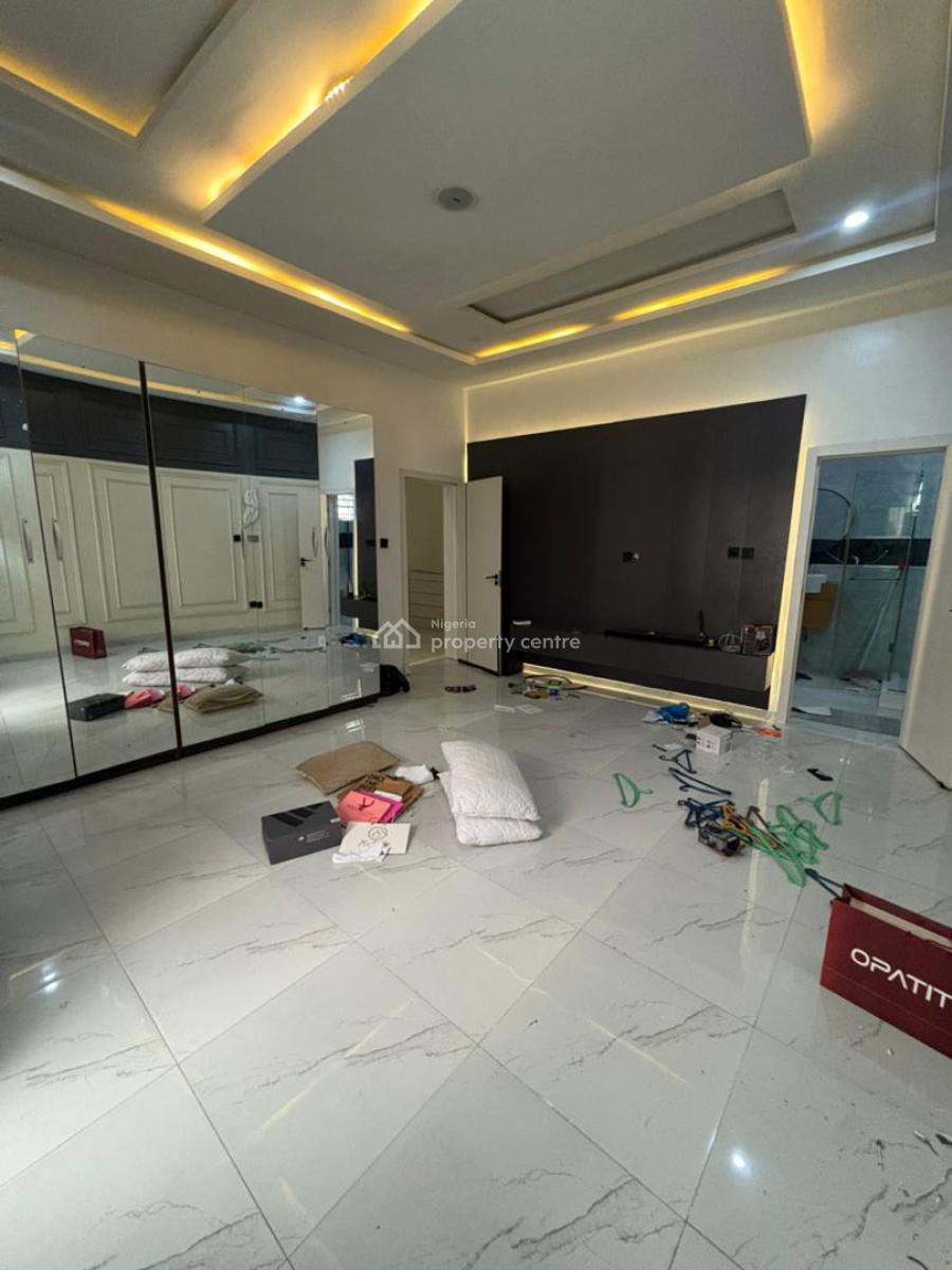 Well Renovated 4bedroom Semi Detached Duplex, Chevron, Lekki, Lagos, Semi-detached Duplex for Rent