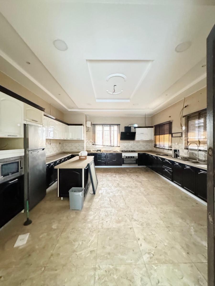 Grand and Exquisitely Designed 8-bedroom Mansion Offering Luxury, Lekki Phase 1, Lekki, Lagos, Detached Duplex for Sale