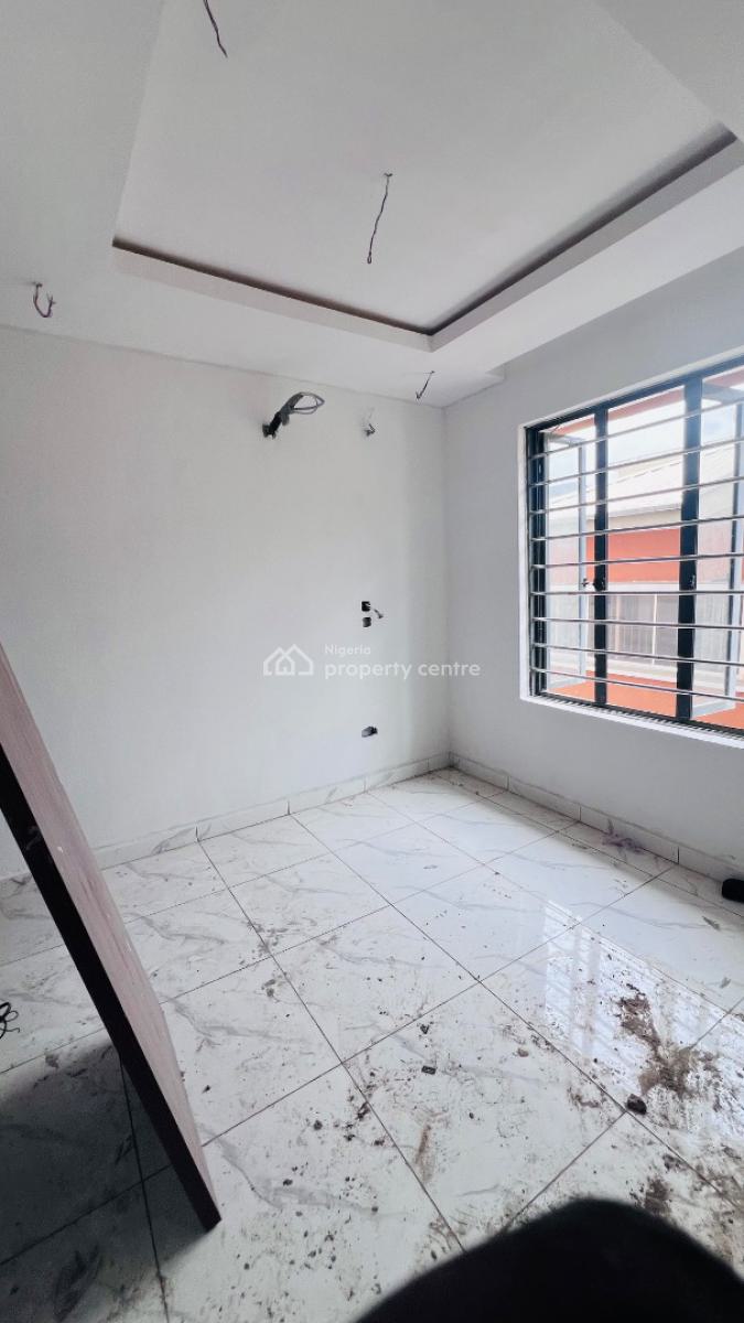2 Bedroom Apartment, Idado Estate, Lekki Phase 2, Lekki, Lagos, Flat / Apartment for Sale