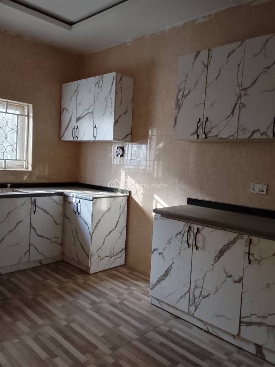 Excellent Spacious Brand New 2 Bedroom, By Glory Dome, Lugbe District, Abuja, Flat / Apartment for Rent
