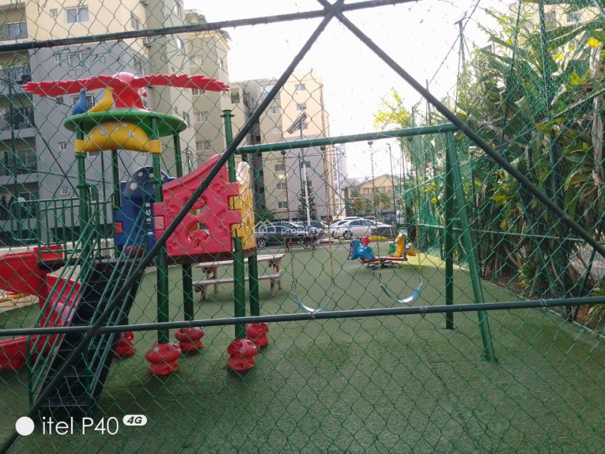 Serviced Three 3 Bedroom with Bq, 24 Hours Light, Pool Gym, Prime Water Estate, Lekki Phase 1, Lekki, Lagos, Flat / Apartment for Rent