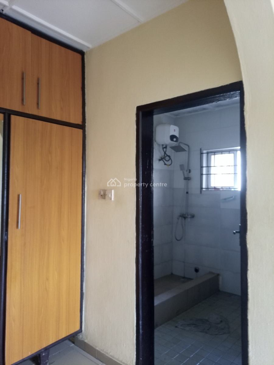 Spacious 3 Bedroom Flat / Apartment, Gbagada, Lagos, Flat / Apartment for Rent