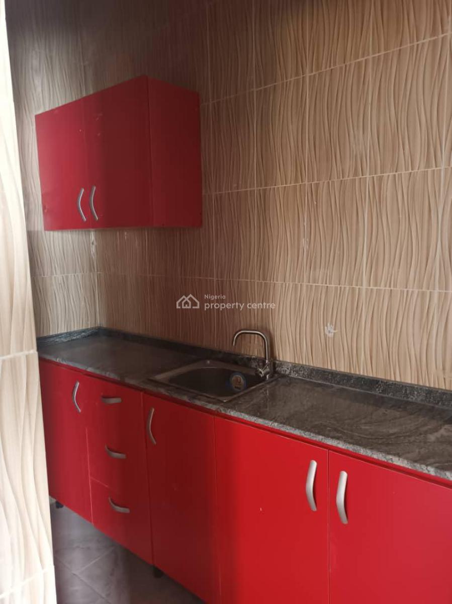 Well Maintained 1 Bedroom Apartment, Ilasan, Lekki, Lagos, Flat / Apartment for Rent