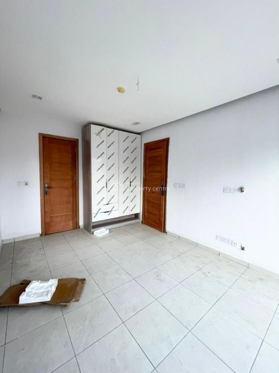 2 Bedroom Apartment, Ologolo, Lekki, Lagos, Flat / Apartment for Sale