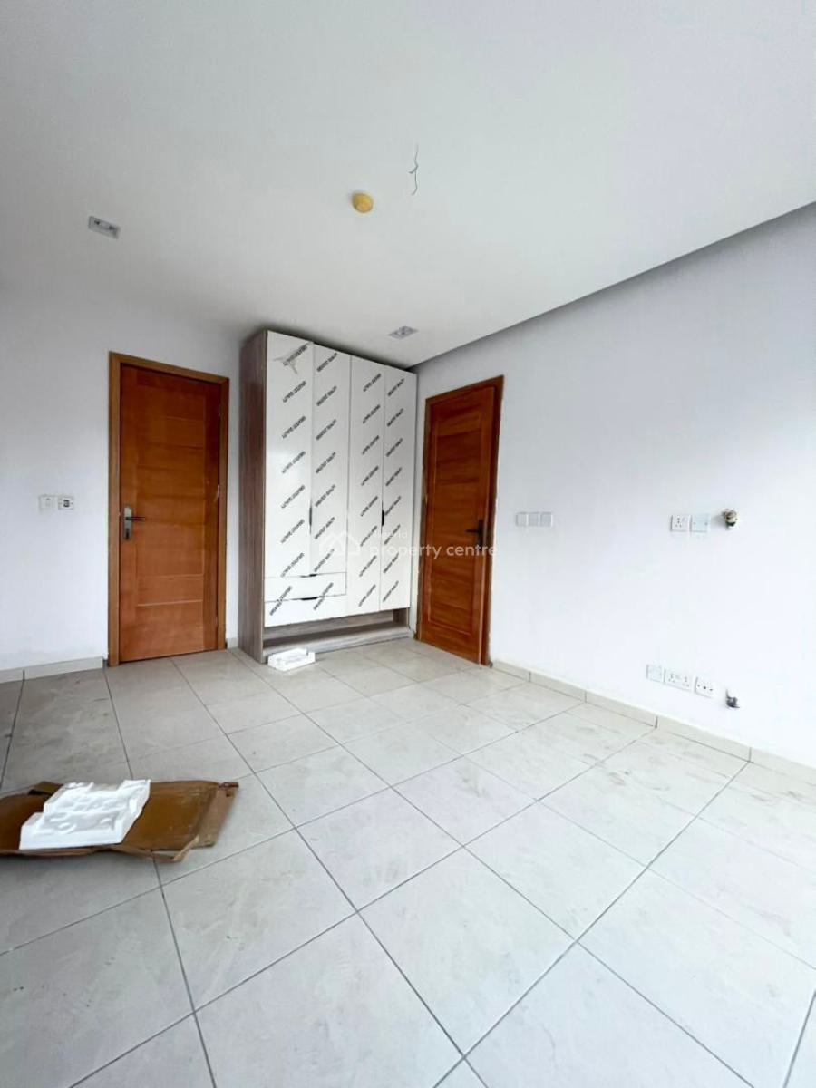 2 Bedroom Apartment, Ologolo, Lekki, Lagos, Flat / Apartment for Sale