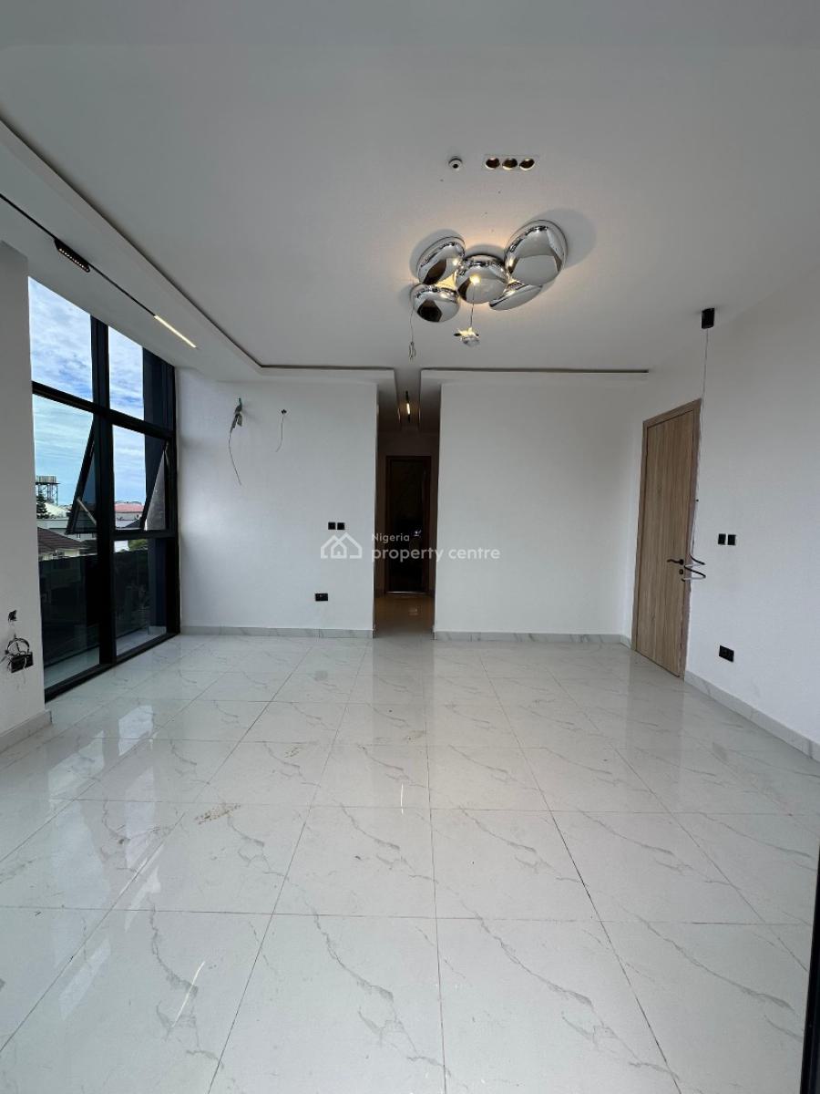 Elegantly Built 4 Bedroom Terrace Duplex with Bq, Pool & Gym, Lekki Phase 1, Lekki, Lagos, Terraced Duplex for Rent