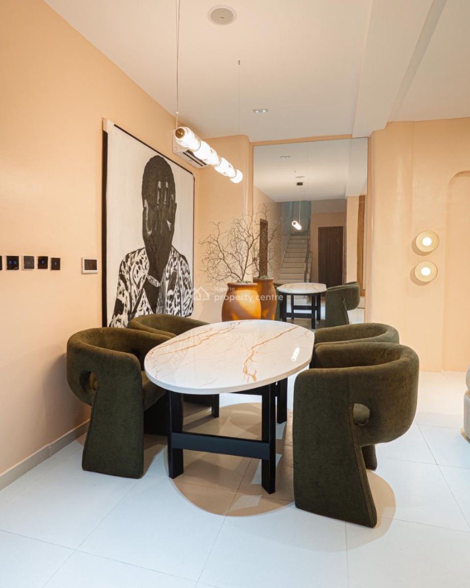 Gorgeous Most Afforfable 3 Bedroom Apartment with Swimming Pool & Ps5, Lekki Phase 1, Lekki, Lagos, Flat / Apartment Short Let