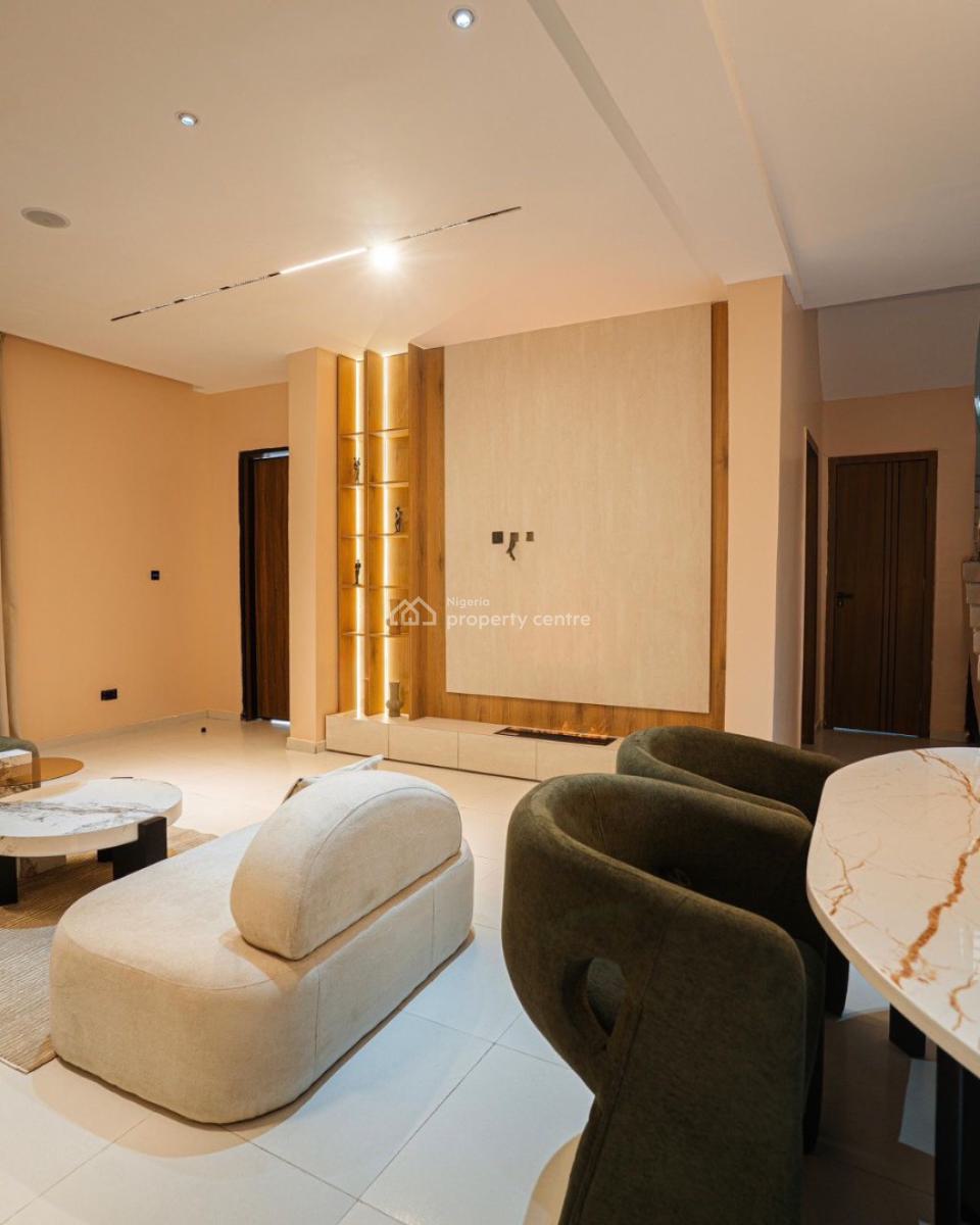 Gorgeous Most Afforfable 3 Bedroom Apartment with Swimming Pool & Ps5, Lekki Phase 1, Lekki, Lagos, Flat / Apartment Short Let