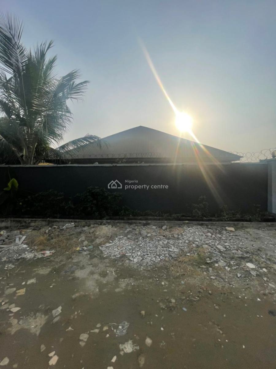 Standard and Spacious 2 Bedroom Flat Bungalow, Glory Estate, Gbagada, Lagos, Detached Bungalow for Rent