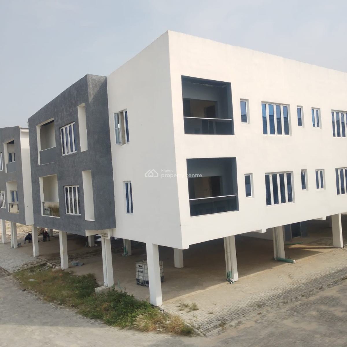 Specious 2 Bedroom Flat, Paradise Court Orchid Road, Lekki, Lagos, Block of Flats for Sale