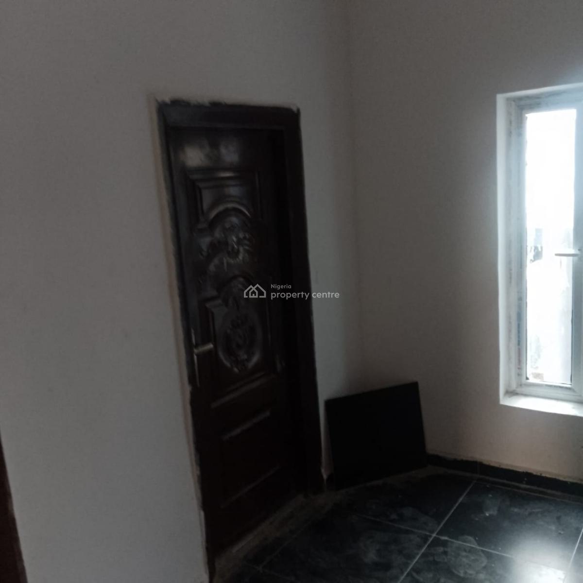 Specious 2 Bedroom Flat, Paradise Court Orchid Road, Lekki, Lagos, Block of Flats for Sale