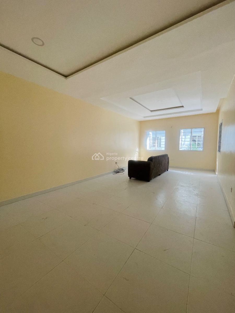 Well Spacious 3 Bedroom Duplex, Orchid Road, Lekki, Lagos, Terraced Duplex for Rent