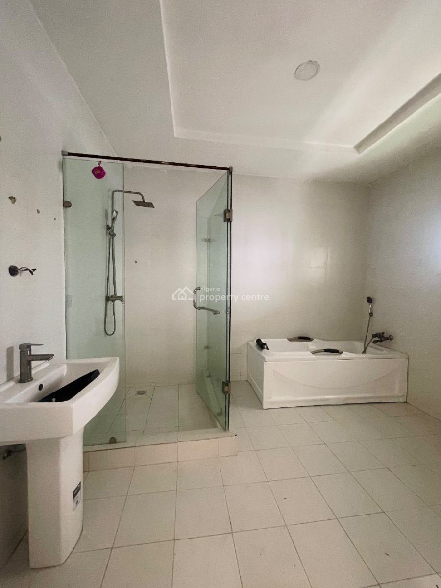 Well Spacious 3 Bedroom Duplex, Orchid Road, Lekki, Lagos, Terraced Duplex for Rent