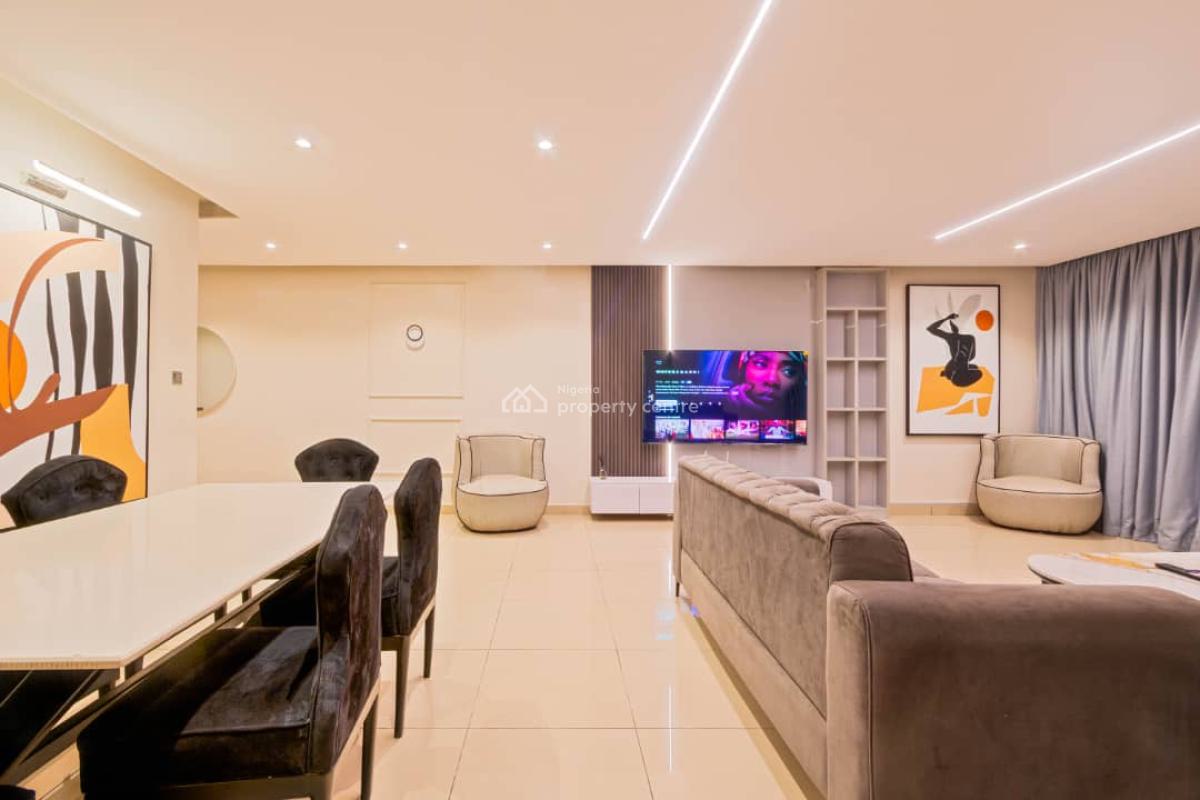 Your Luxurious Cozy 2 Bedroom, Admiralty Way, Lekki Phase 1, Lekki, Lagos, Flat / Apartment Short Let